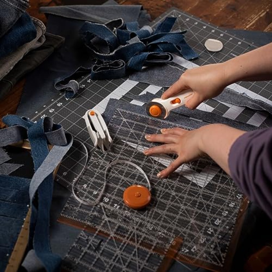 Crafts Essentials 5-Piece Set  - Rotary Cutter Fabric recension och pris