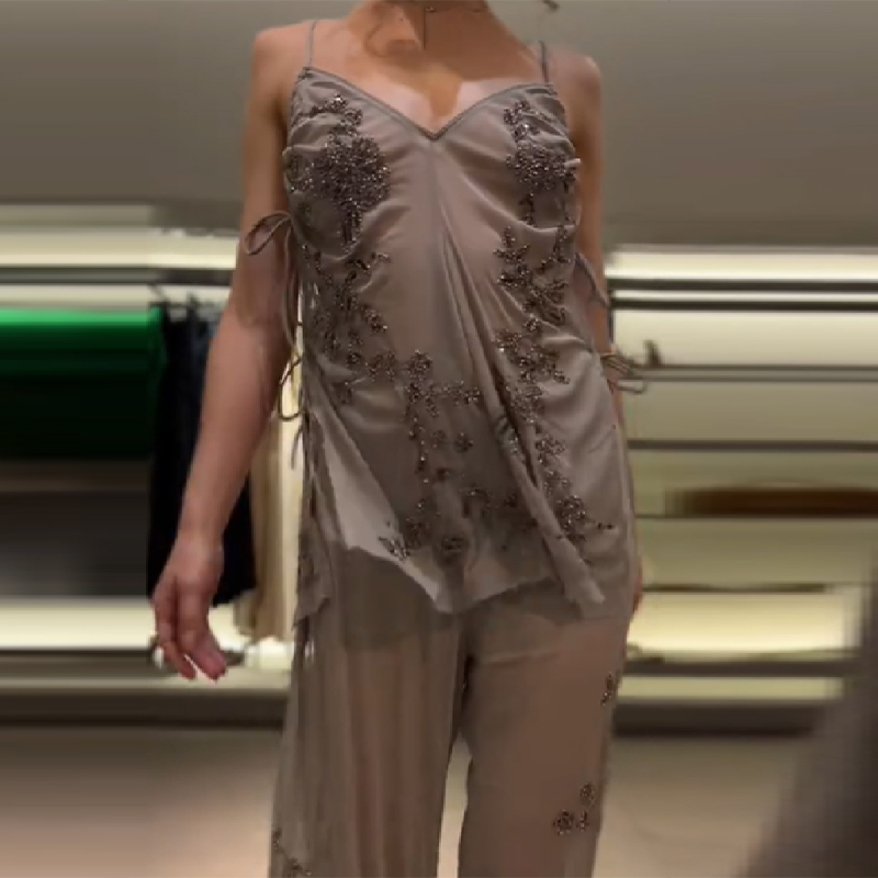 2026 New Women Grey Two-piece  - Sewing Vest recension och pris