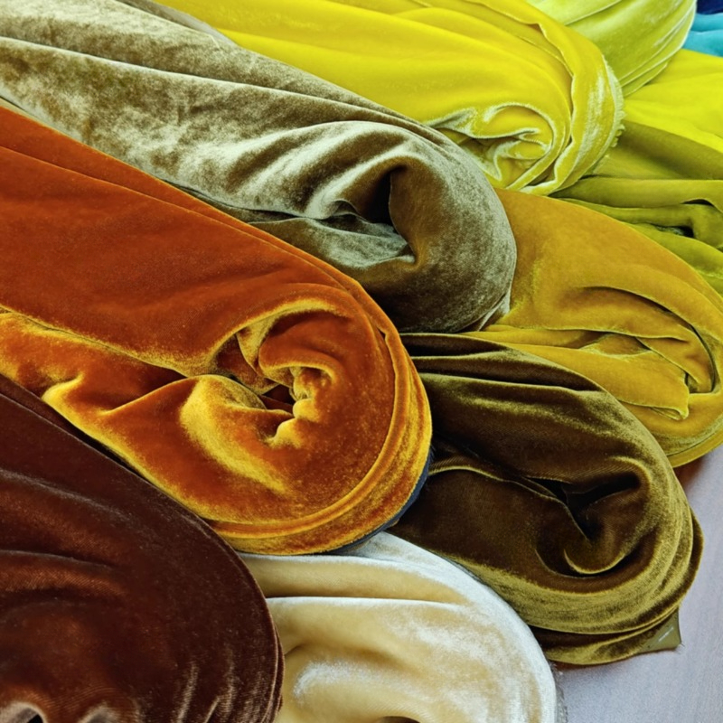 100% Mulberry Silk Burnt Out V - Sewing Velvet Fabric recension och pris